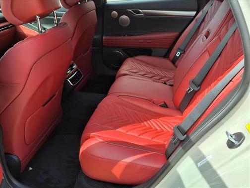 2025 Genesis G80 2.5T Sport Prestige
