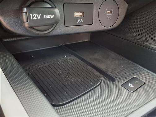 2025 Hyundai ELANTRA HEV Limited