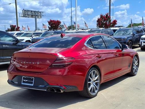 2022 Genesis G70 2.0T