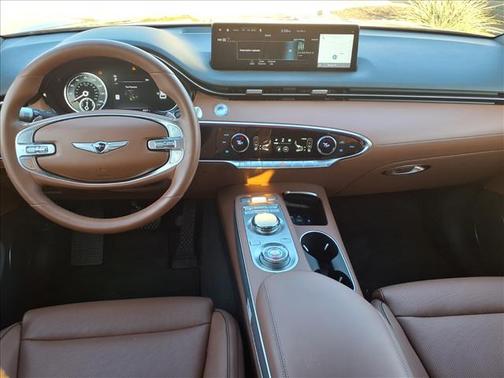 2024 Genesis GV70 2.5T
