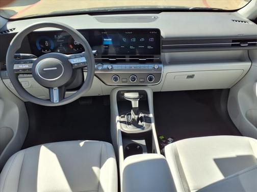 2025 Hyundai KONA SE