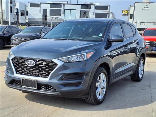 2021 Hyundai TUCSON SE