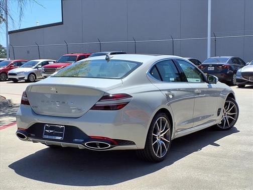 2026 Genesis G70 2.5T Prestige
