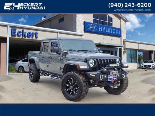 2023 Jeep Gladiator Sport