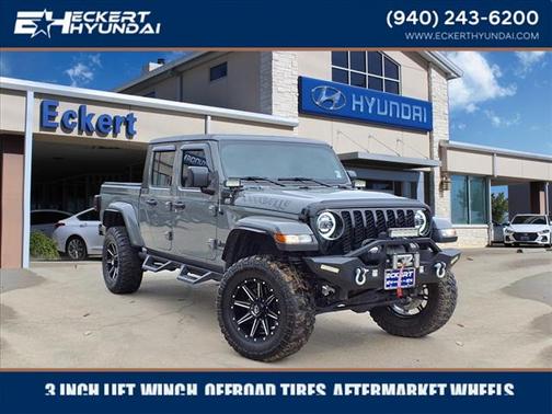 2023 Jeep Gladiator Sport