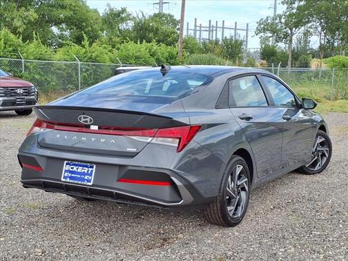 2025 Hyundai ELANTRA HEV SEL Sport