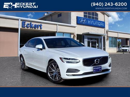 2019 Volvo S90 T5 Momentum