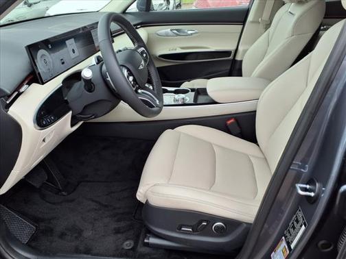 2026 Genesis GV70 2.5T