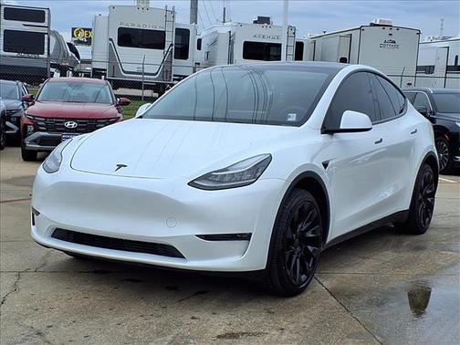 2023 Tesla Model Y Long Range