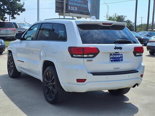 2019 Jeep Grand Cherokee Altitude