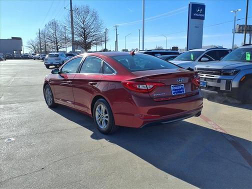 2016 Hyundai SONATA SE