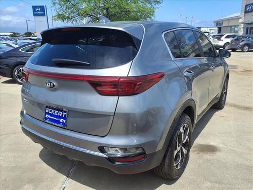 Gray 2022 Kia Sportage LX