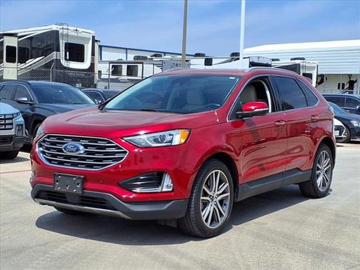 2021 Ford Edge Titanium