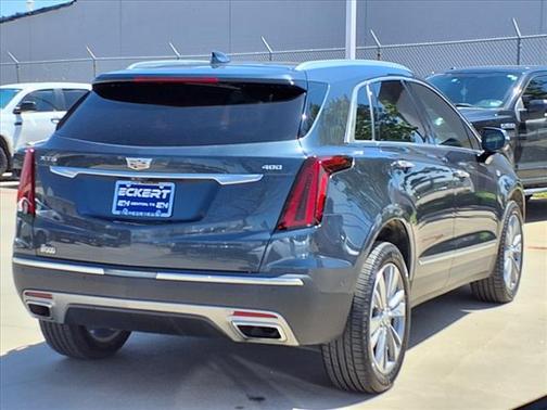 2020 Cadillac XT5 Premium Luxury