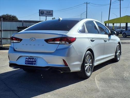 2018 Hyundai SONATA SE