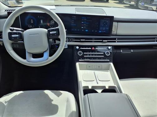 Phantom Black Pearl 2024 Hyundai SANTA FE SE