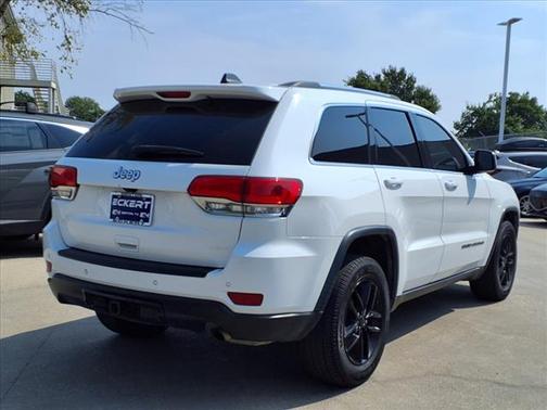 2019 Jeep Grand Cherokee Laredo E