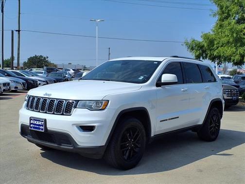2019 Jeep Grand Cherokee Laredo E
