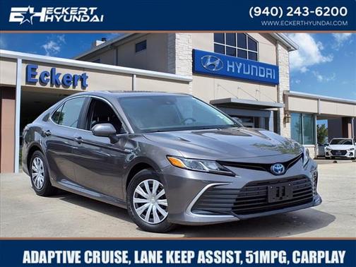 2021 Toyota Camry Hybrid LE