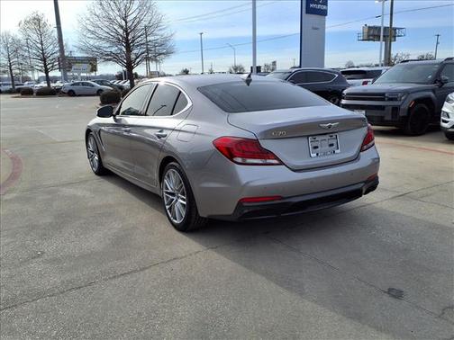 2021 Genesis G70 2.0T