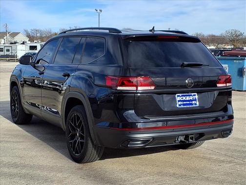 2022 Volkswagen Atlas 3.6L SE w/Technology
