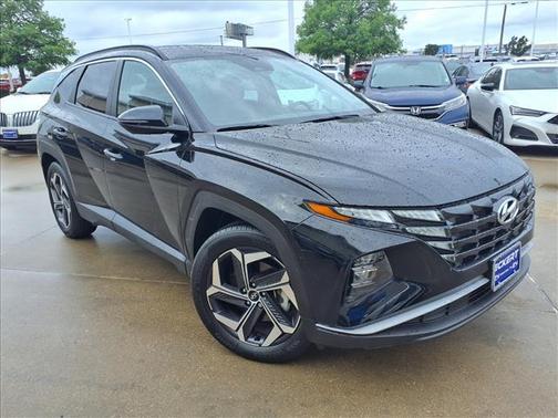 Black 2024 Hyundai TUCSON SEL