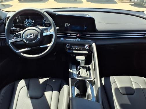 2025 Hyundai ELANTRA HEV Limited