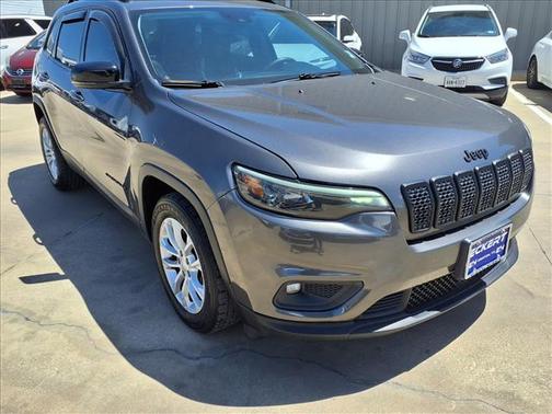 Gray 2022 Jeep Cherokee Latitude Lux