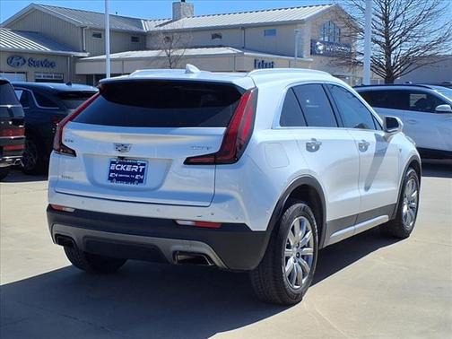 2020 Cadillac XT4 Premium Luxury