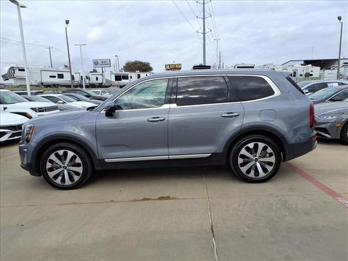 2020 Kia Telluride S