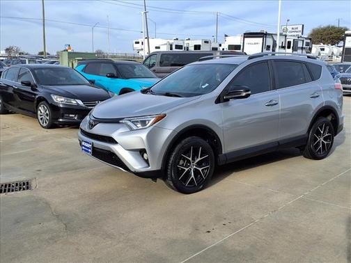 2017 Toyota RAV4 SE