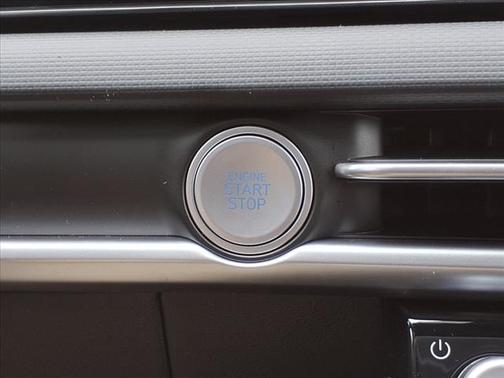 2025 Hyundai SANTA CRUZ SE