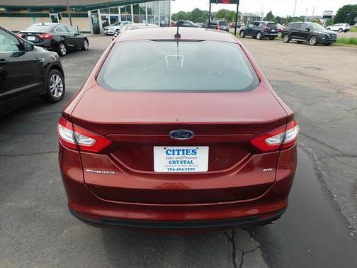 2014 Ford Fusion SE