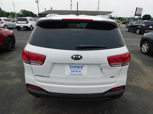 2017 Kia Sorento LX