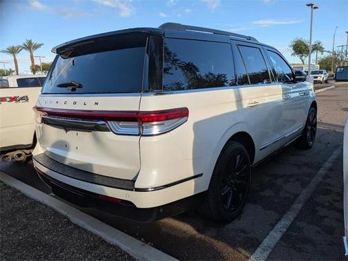 2024 Lincoln Navigator Black Label