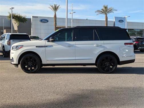 2024 Lincoln Navigator Black Label