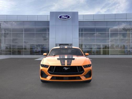 Orange Fury Tri-Coat 2026 Ford Mustang