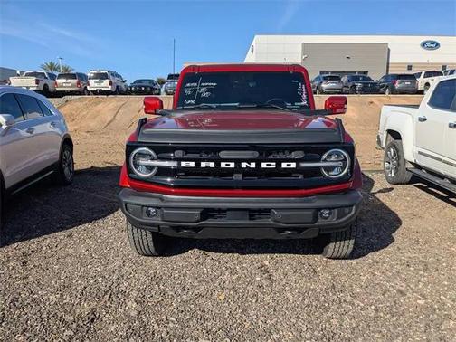2023 Ford Bronco Outer Banks