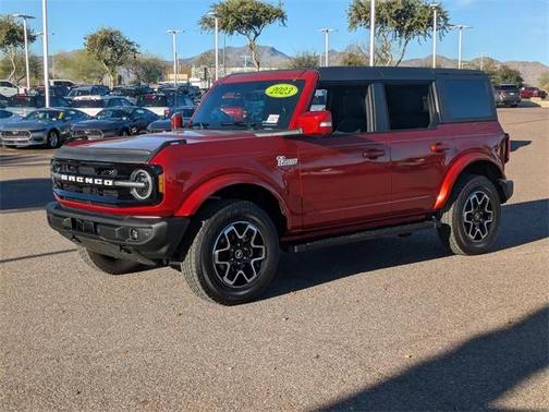 2023 Ford Bronco Outer Banks