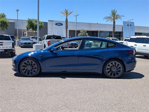 2023 Tesla Model 3 Performance