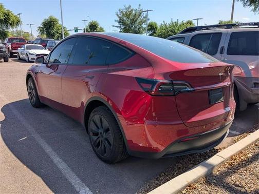 2025 Tesla Model Y Long Range Dual Motor All-Wheel Drive