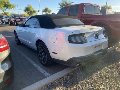 2012 Ford Mustang GT Premium