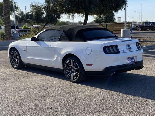 Performance White 2012 Ford Mustang GT Premium