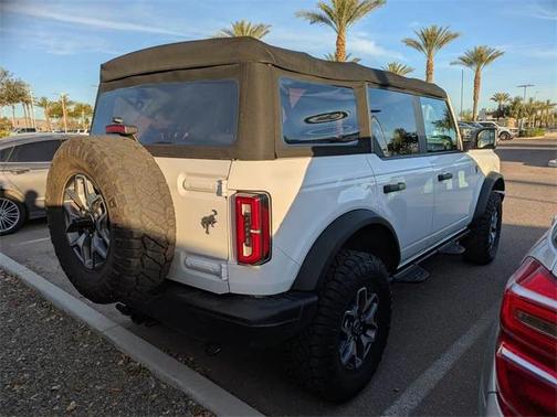 2022 Ford Bronco Badlands