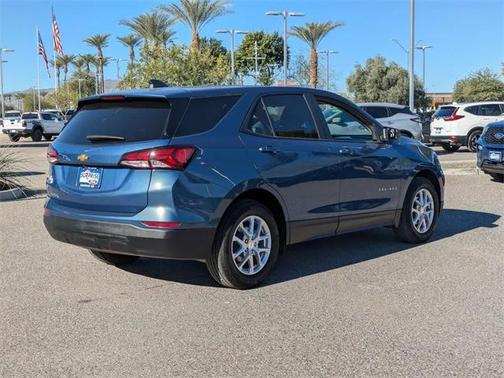 2024 Chevrolet Equinox LS