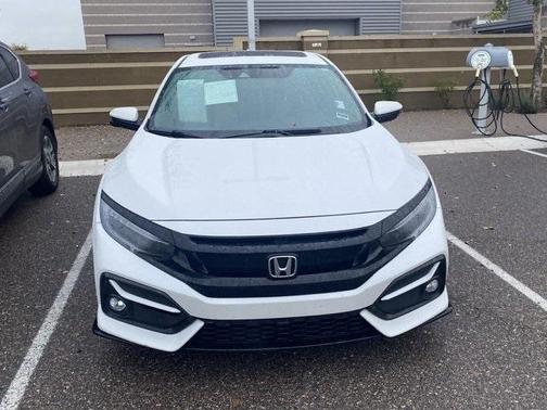 Photo 2 of 11 of 2020 Honda Civic Sport Touring