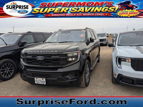 Agate Black 2025 Ford Expedition Max Active 4x4