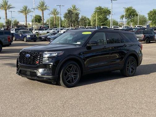Agate Black 2025 Ford Explorer ST