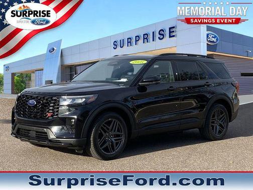 Agate Black 2025 Ford Explorer ST