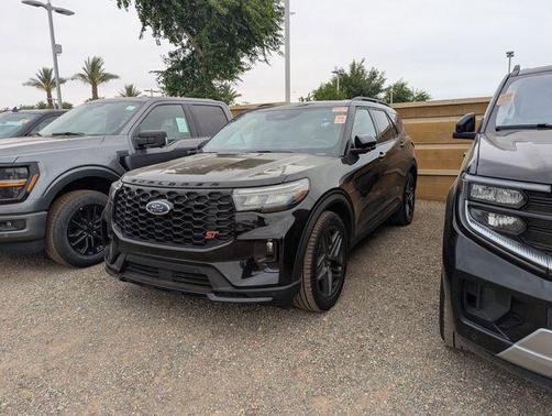 Agate Black 2025 Ford Explorer ST